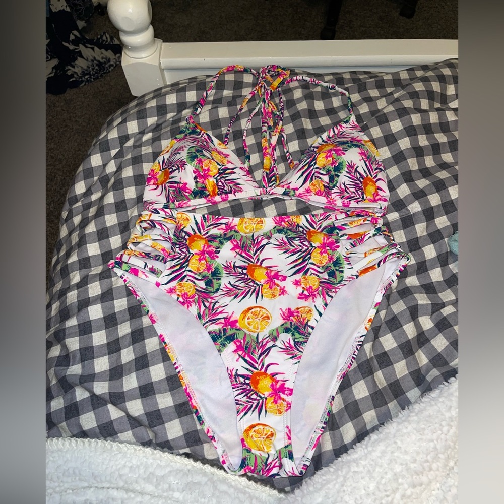 High waisted straps bikini